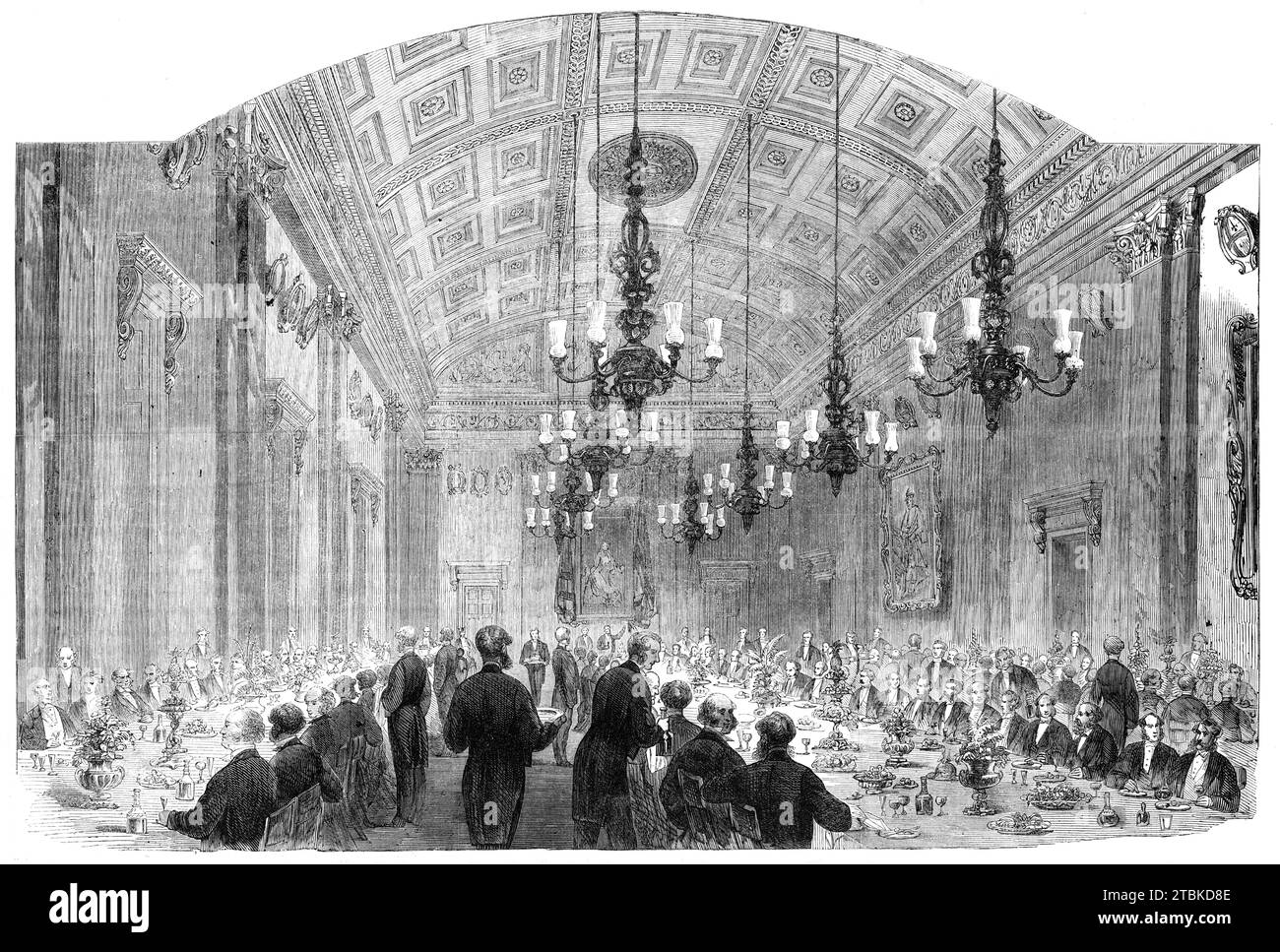 Bankett in der Fishmongers' Hall am Lord Mayor's Day, [London], 1861. "Unter den Gästen des Abends waren Mr. Dudley Mann und Mr. Yancey, die als Bevollmächtigte der Konföderierten Staaten von Nordamerika in dieses Land gekommen sind... Fishmongers' Hall befindet sich am nordwestlichen Fuß der London-Brücke. Er wurde 1830 umgebaut und ist der dritte der Hallen der Firma, die fast an diesem Standort liegt... der Bankettsaal, von dem wir eine Gravur geben... ist 73 m groß. Bei 38 Fuß und 33 Fuß. Hoch, und hat Sienna scagliola korinthische Pilaster, zwischen denen die Arme der Wohltäter und vorbei p Stockfoto