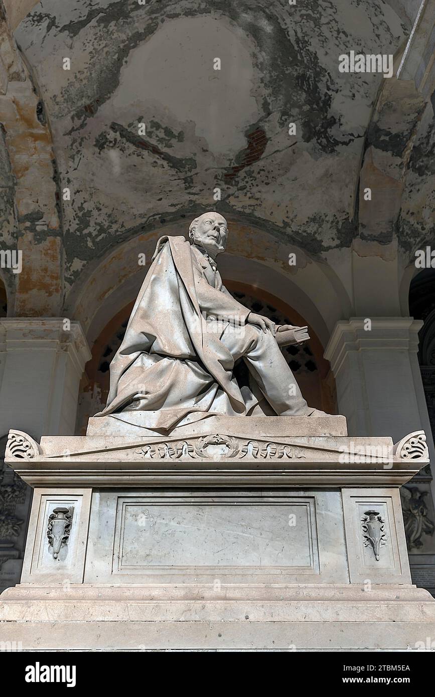 Skulptur auf einem Grab, Monumentalfriedhof, Cimitero monumentale di Staglieno), Genua, Italien Stockfoto