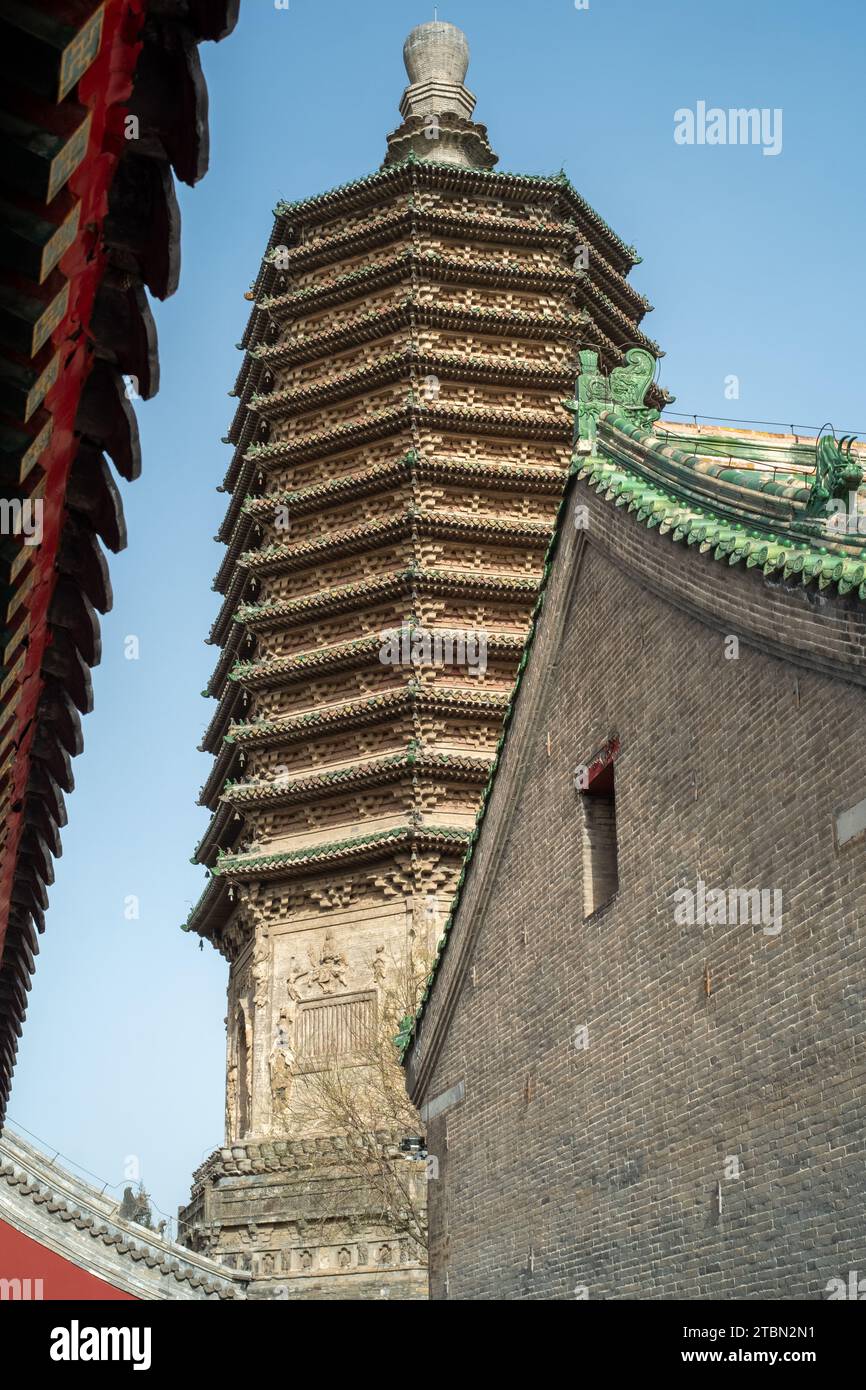 Ziegelsteinpagode des Tianning-Tempels in Peking, China. Stockfoto