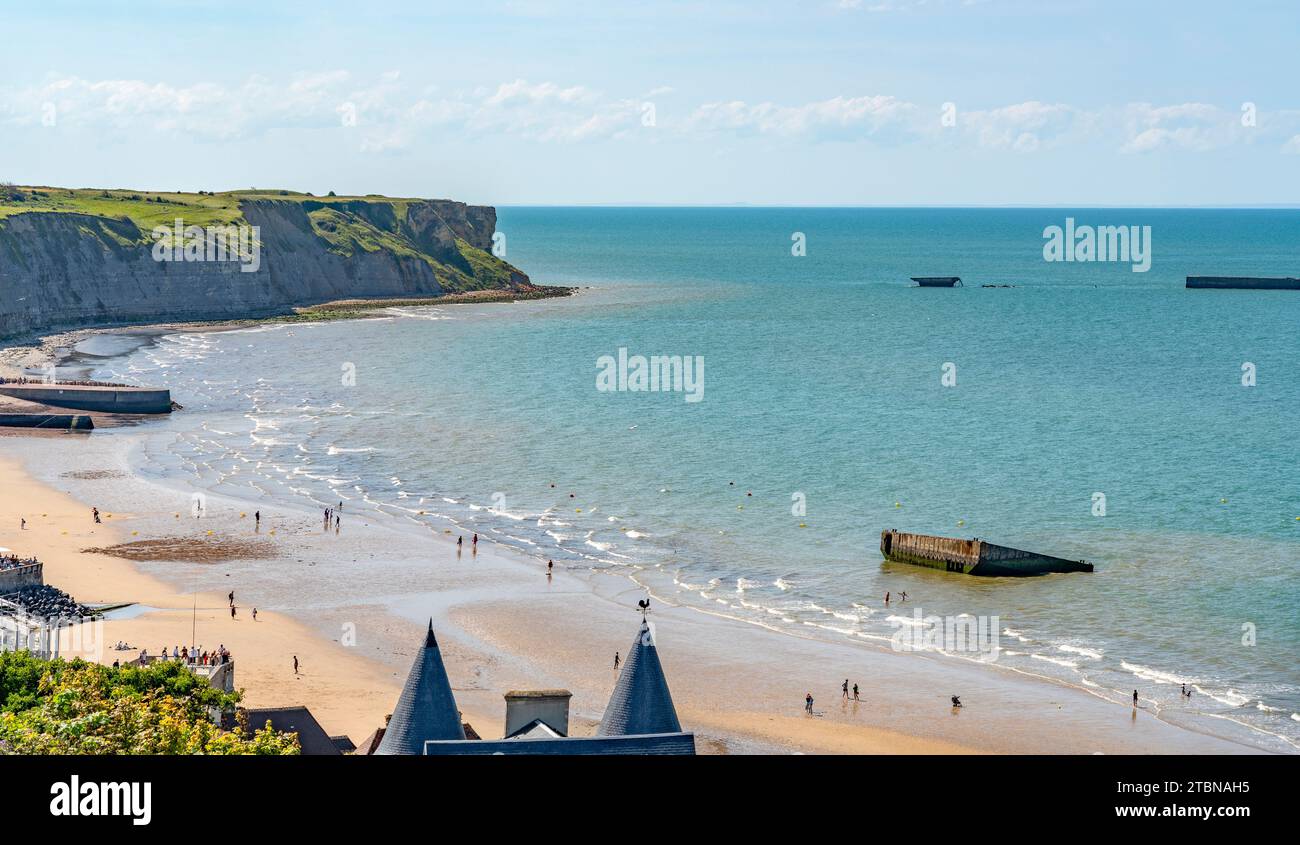 Landschaft am Gold Beach in der Nähe von Arromanches-les-Bains, einer der fünf Gebiete der alliierten Invasion des von Deutschland besetzten Frankreich in der Normandie Stockfoto