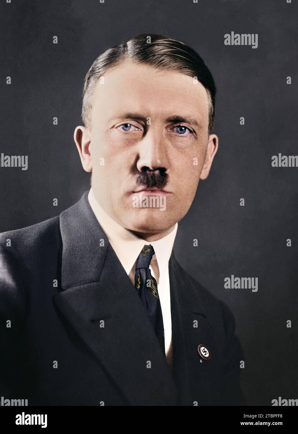 Ein Porträt von Adolf Hitler (1889–1945), dem Nazi-Führer und deutschen Diktator. 1930er Jahre Stockfoto