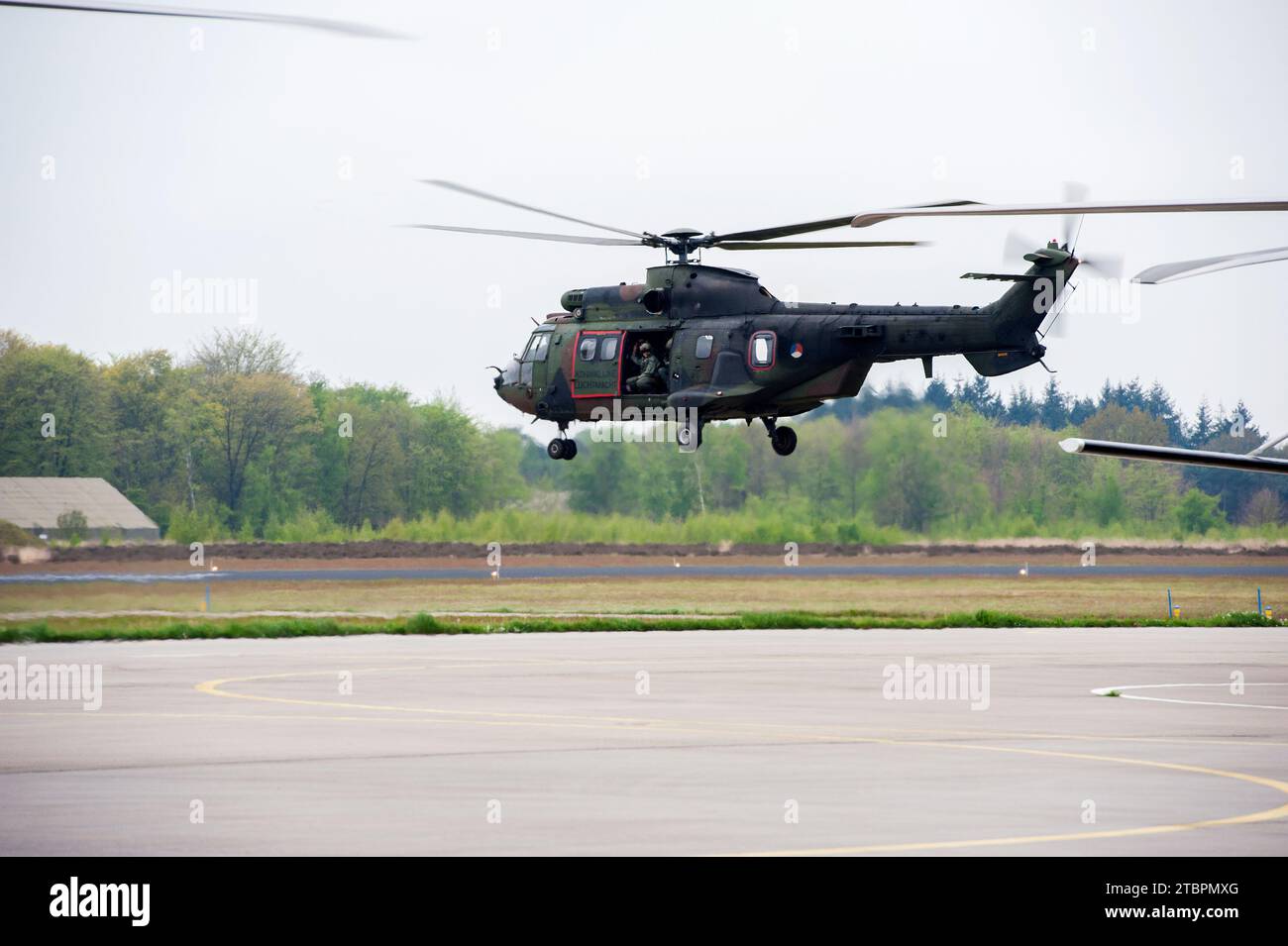 De Ambassadeurs voor de Vrijheid worden vanaf luchtmachbasis Gilze-Rijen naar de verschillende Festivals gevlogen met helicopers van de Luchtmacht en Marine. Stockfoto