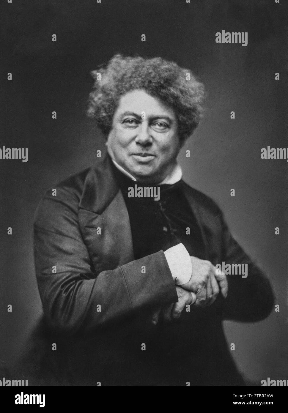 Alexandre Dumas Père. 1855. Gesalzener Papierdruck aus nassem Kollodionnegativ. Nadar war Journalist, Schriftsteller, Karikaturist, Ballonfahrer, Lithograf, und Stockfoto