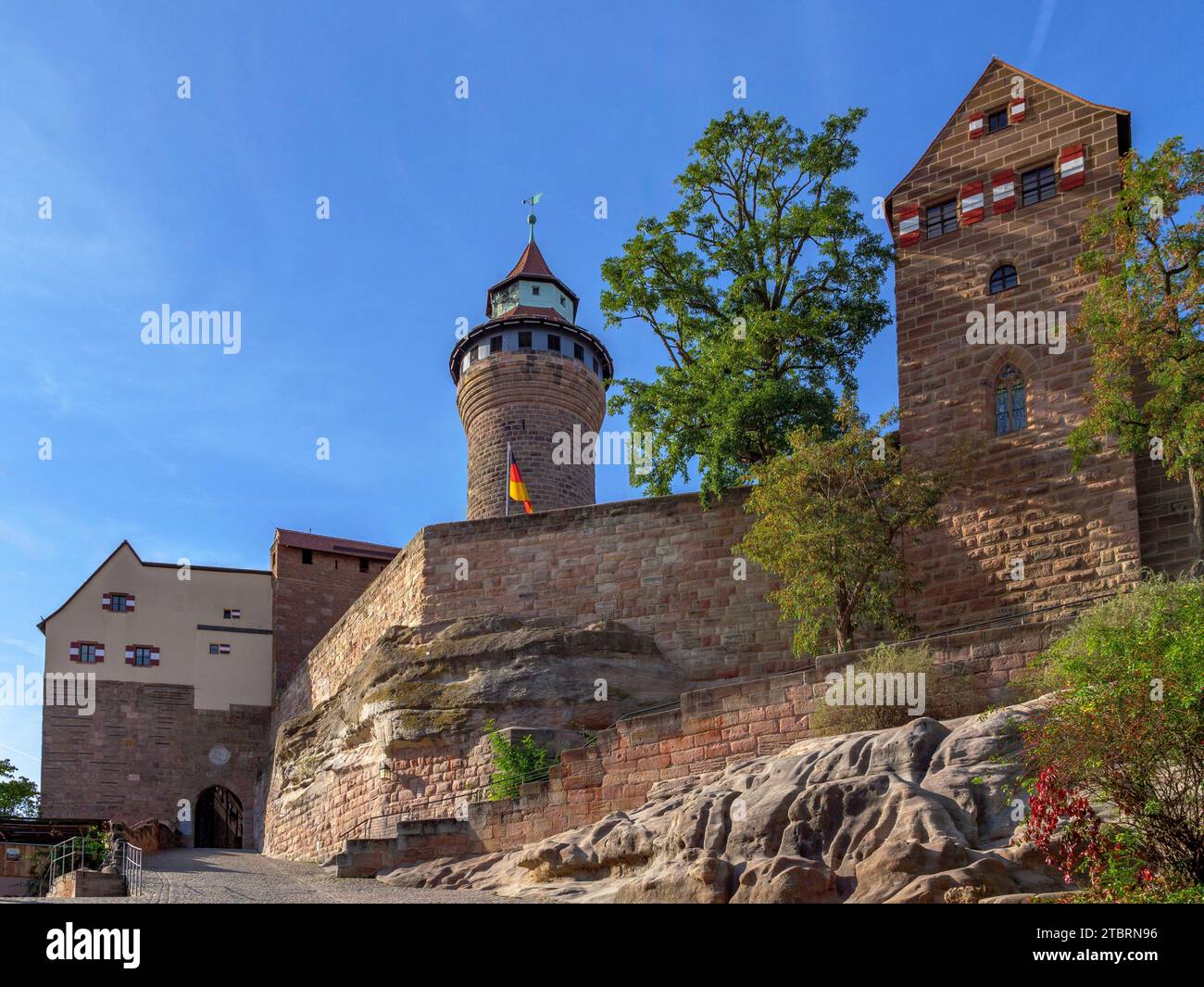 Sinwell-Turm und Kaiserschlosskapelle, Nürnberg, Mittelfranken, Bayern, Deutschland, Europa Stockfoto