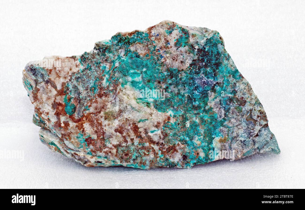 Malachit, Kupfercarbonat, ist ein Mineral, das Silber begleitet. Lage Kaiserbründl Region Brixlegg, Inntal Stockfoto