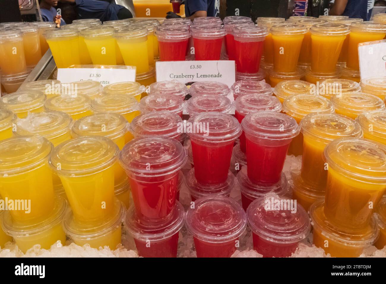 England, London, Southwark, Borough Market, Obstgetränke Stockfoto