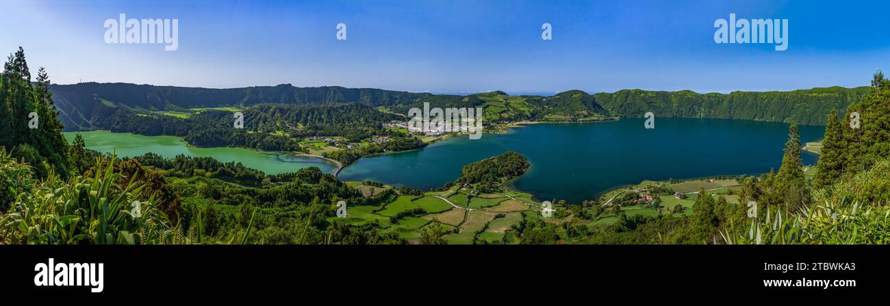 Ein Panoramabild des Sees der sieben Städte (Lagoa das Sete Cidades) Stockfoto