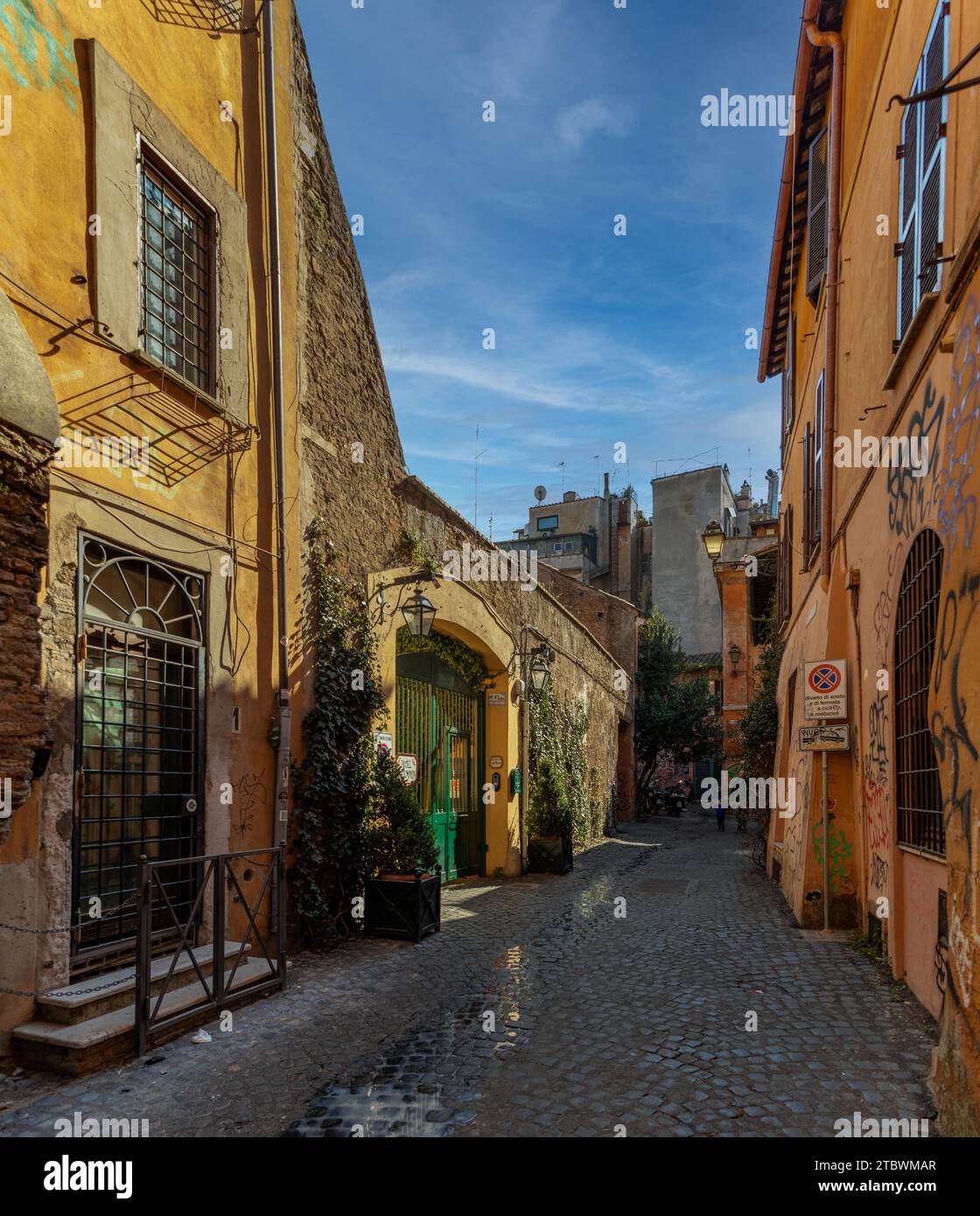 Ein Bild einer malerischen Straße im Stadtteil Trastevere in Rom Stockfoto