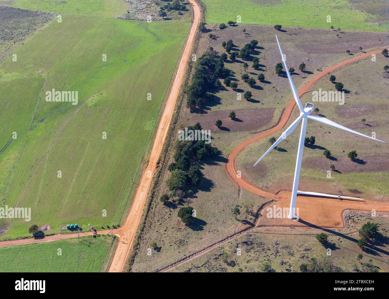 Luftaufnahme einer Windkraftanlage in der südafrikanischen Ostkapprovinz. Stockfoto