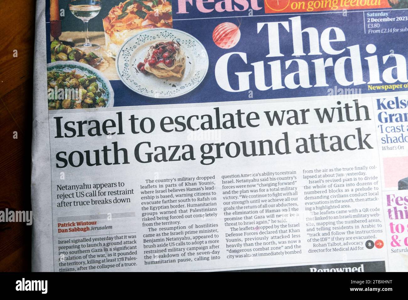 "Israel to Eskalate war with South Gaza Ground Attack" Guardian Zeitung Schlagzeile Titelseite Israel-Hamas Krieg artikel 2 Dezember 2023 London Großbritannien Stockfoto