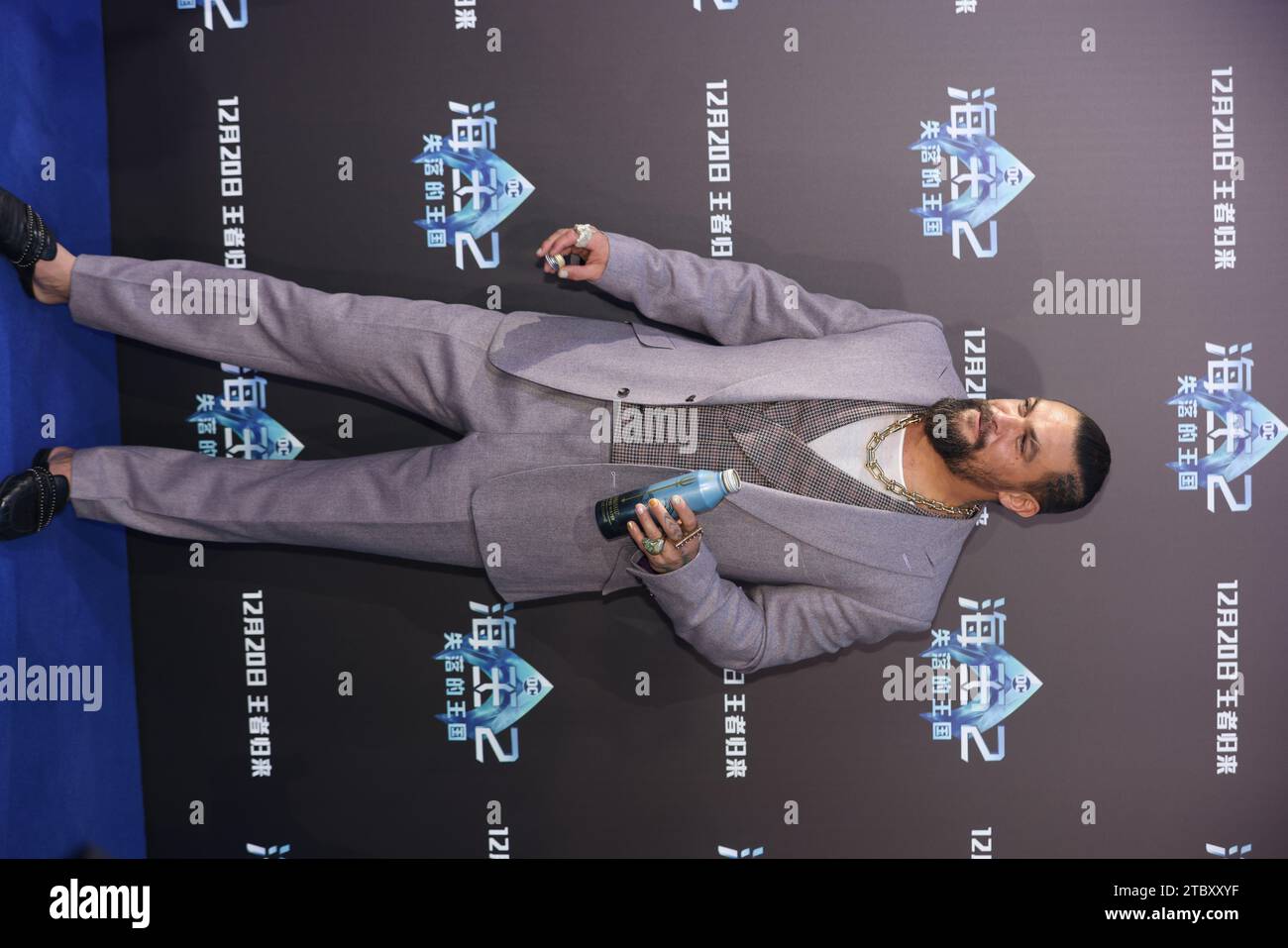 SHANGHAI, CHINA - 9. DEZEMBER 2023 - Schauspieler Jason Momoa besucht die Roadshow für den Film Aquaman und das verlorene Königreich in Shanghai, China, 9. Dezember. Stockfoto