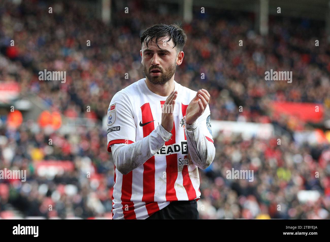 Sunderland, Großbritannien. Dezember 2023. Patrick Roberts aus Sunderland während des Sky Bet Championship-Spiels zwischen Sunderland und West Bromwich Albion im Stadium of Light, Sunderland am Samstag, den 9. Dezember 2023. (Foto: Robert Smith | MI News) Credit: MI News & Sport /Alamy Live News Stockfoto