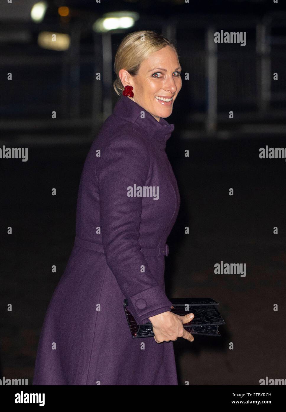 London, England. UK. Dezember 2023. Zara Tindall nimmt am „Together at Christmas“-Weihnachtsgottesdienst in Westminster Abbey Teil. Anwar Hussein/Alamy Live News Stockfoto