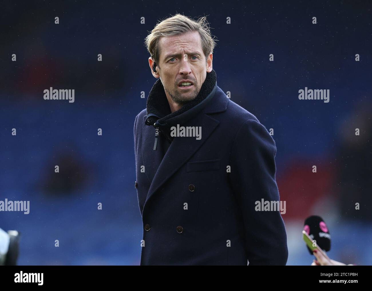 London, Großbritannien. Dezember 2023. TNT Pundit Peter Crouch während des Premier League Spiels im Selhurst Park, London. Der Bildnachweis sollte lauten: Paul Terry/Sportimage Credit: Sportimage Ltd/Alamy Live News Stockfoto
