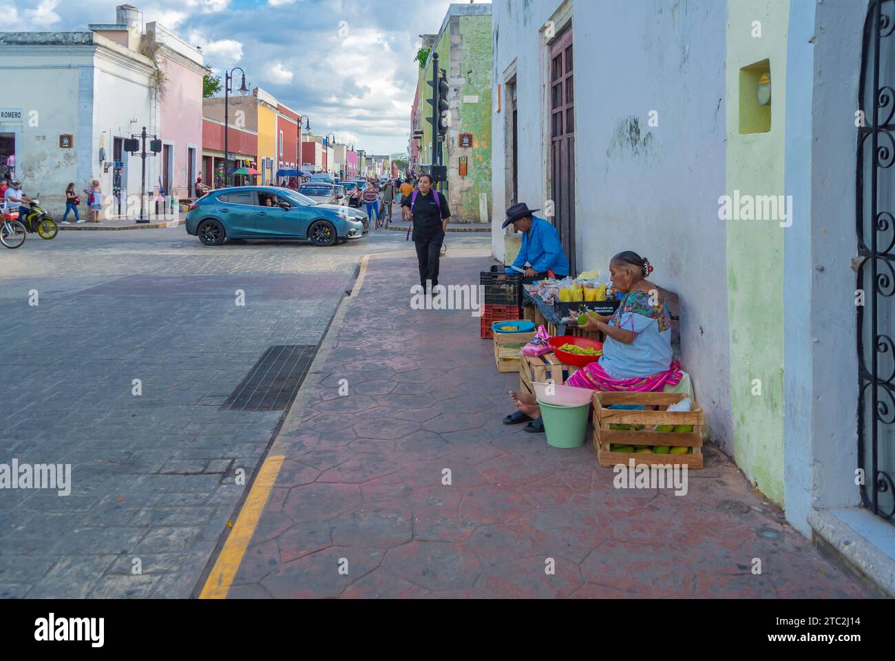Valladolid, Yucatan, Mexiko, Mexikaner auf der Straße von Valladolid, nur Redaktion. Stockfoto