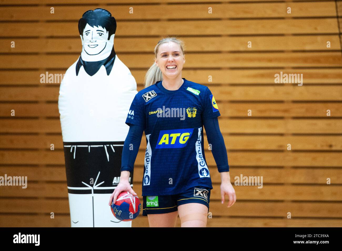 Göteborg, Schweden. Dezember 2023. Mathilda Lundström aus Schweden während eines Trainings mit Schweden während der IHF Frauen-Weltmeisterschaft am 10. Dezember 2023. Quelle: PS Photo / Alamy Live News Stockfoto