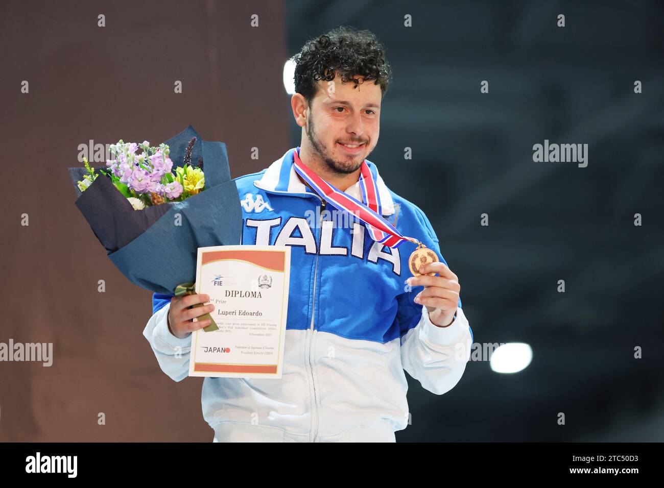 Aichi SKY EXPO, Aichi, Japan. Dezember 2023. Luperi Edoardo (ITA), 9. DEZEMBER 2023 - Fechten : 2023 Fechten World Cup Prince Takamado Trophy Men's Foil Award Zeremonie auf der Aichi SKY EXPO, Aichi, Japan. Quelle: Naoki Morita/AFLO SPORT/Alamy Live News Stockfoto