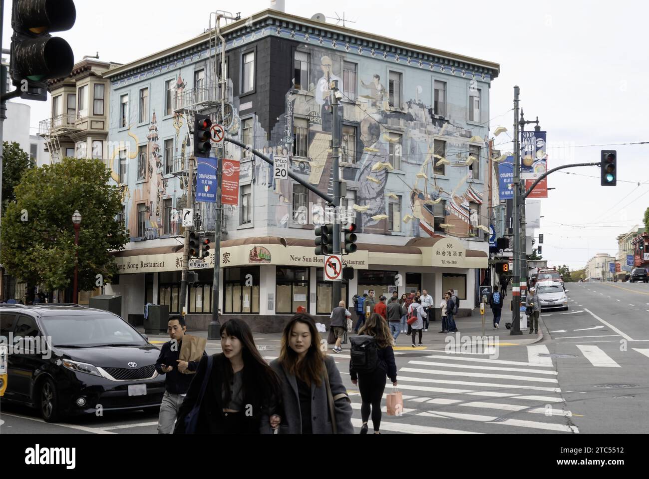San Francisco, Kalifornien, USA Street Scene Columbus Avenue und Broadway Stockfoto