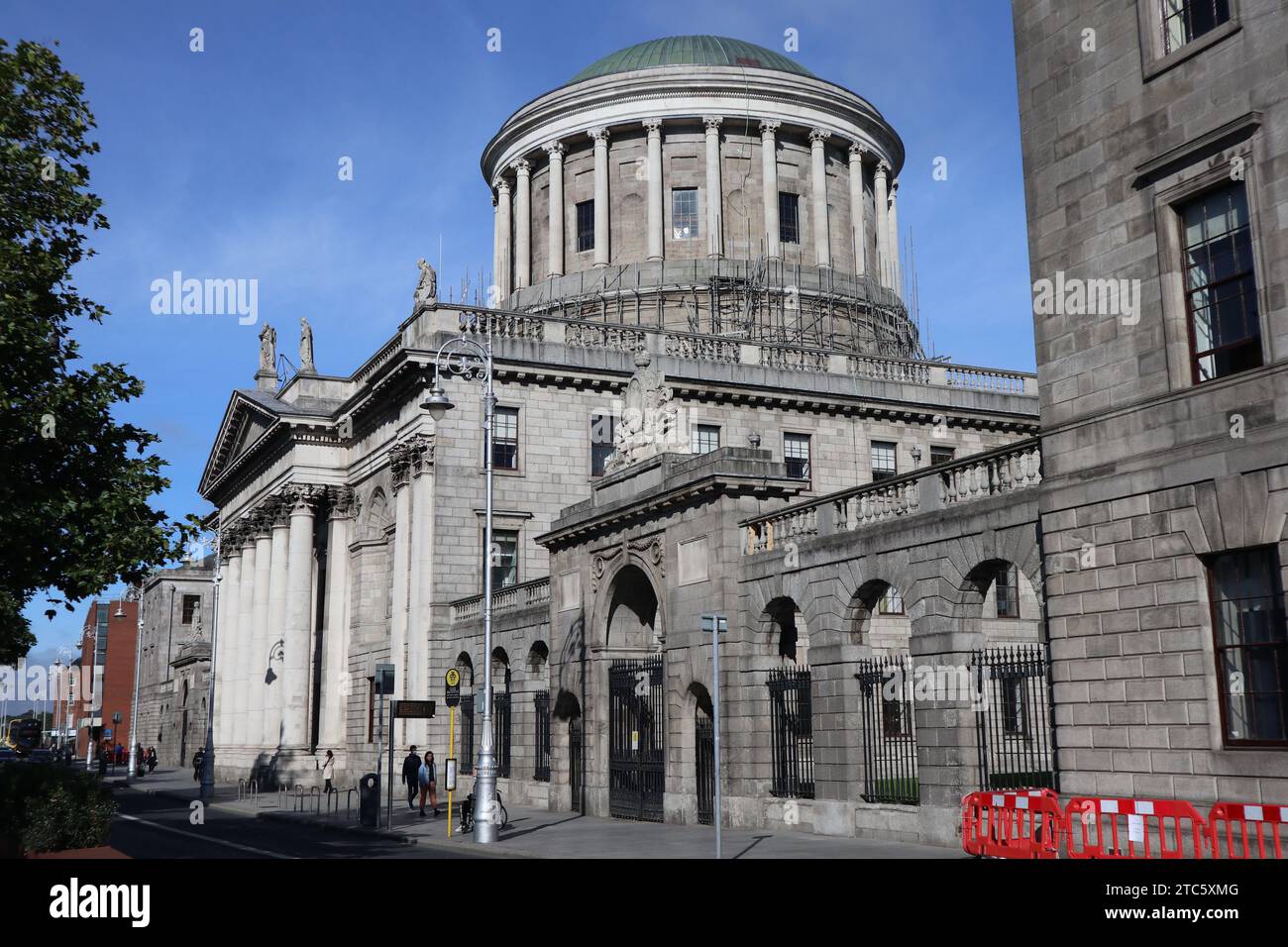 Dublino - Four Courts da Inns Quay Stockfoto