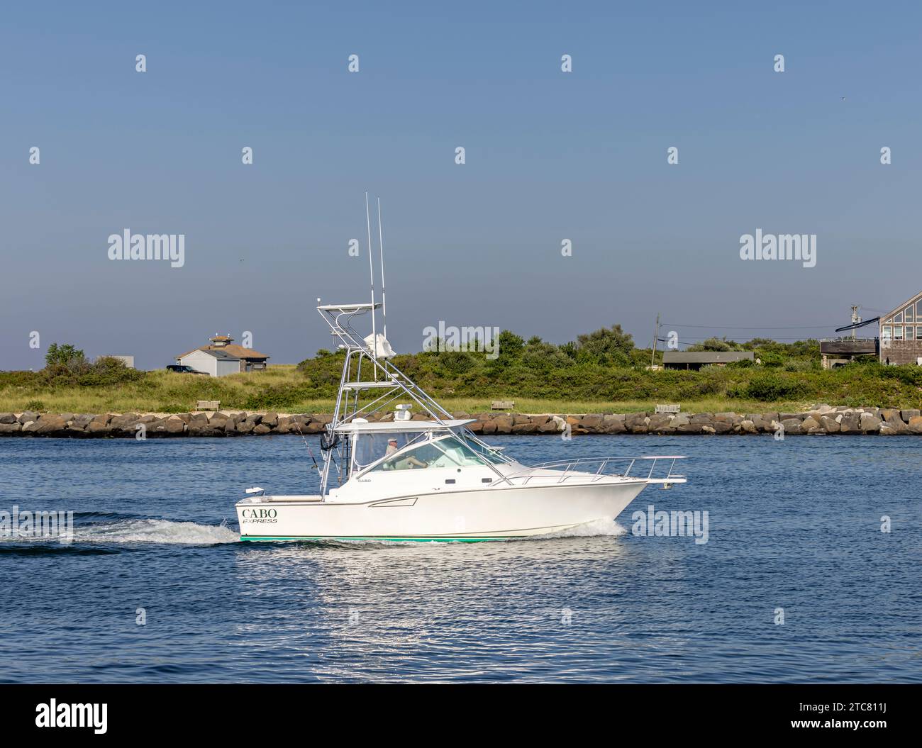 Ein cabo Express-Motorboot, das in den Hafen von montauk fährt Stockfoto