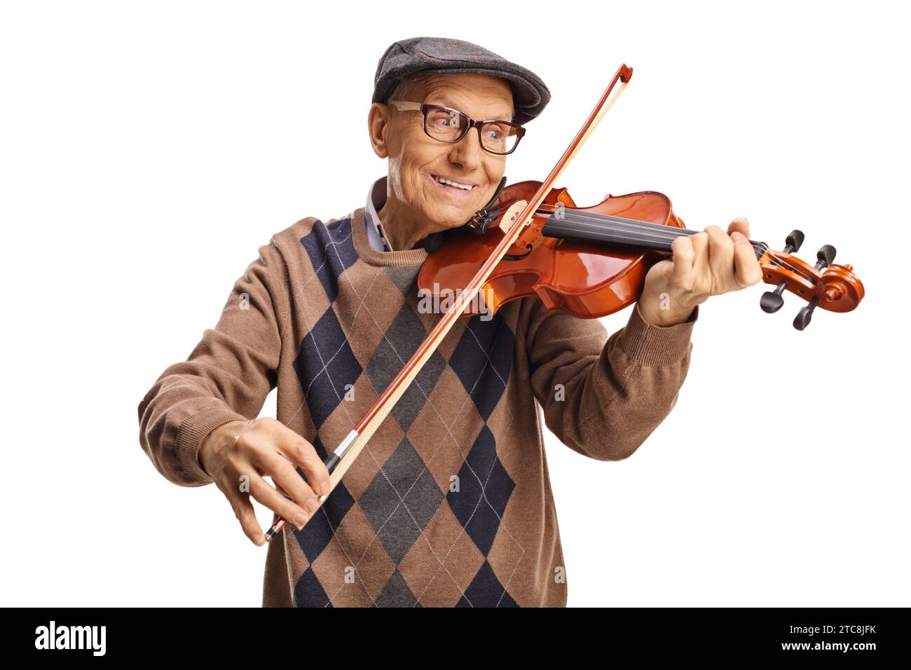 Ein älterer Mann spielt eine Geige isoliert auf weißem Hintergrund Stockfoto