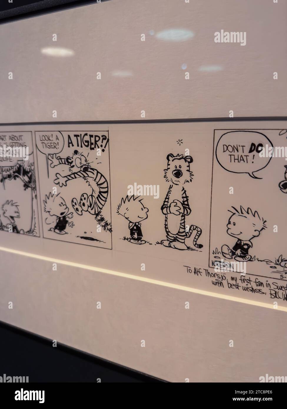 Calvin & Hobbes von Bill Waterson. Die Ausstellung „Comic, Dreams and History“ im CaixaForum bietet eine Führung durch einige der besten Comics der Geschichte und de Stockfoto