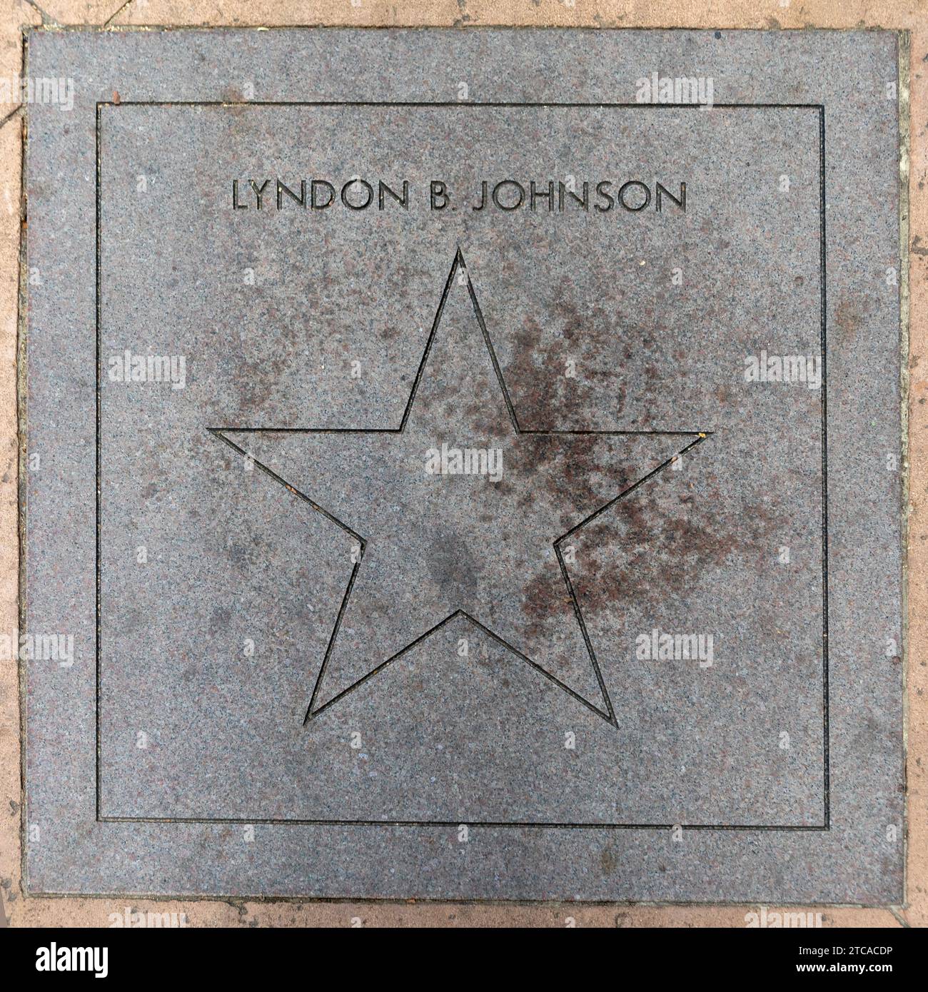 Austin, Texas - 3. November 2023: Star am Walk of Fame für Lyndon B. Johnson in den Stockyards in Austin Texas. Sie ehren berühmte Leute im wi Stockfoto