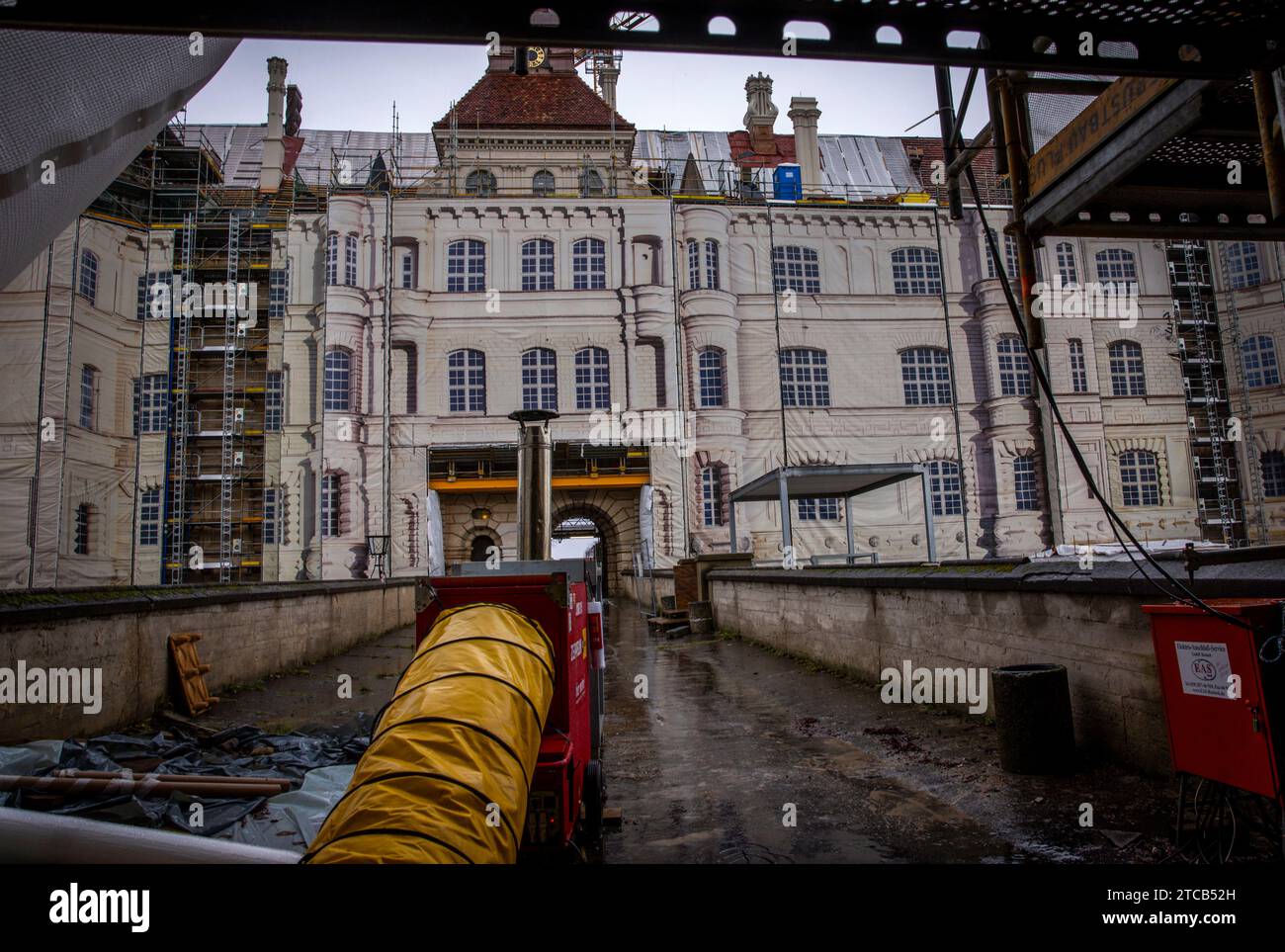 PRODUKTION 11. Dezember 2023, MecklenburgVorpommern, Güstrow Die