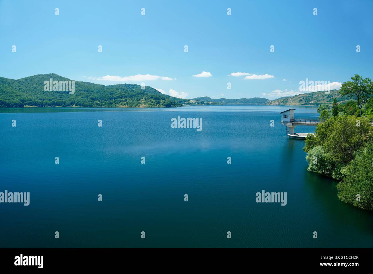 See Campotosto, Gran Sasso und Nationalpark Monti della Laga, Provinz L'Aquila, Region Abruzzen, Italien Stockfoto