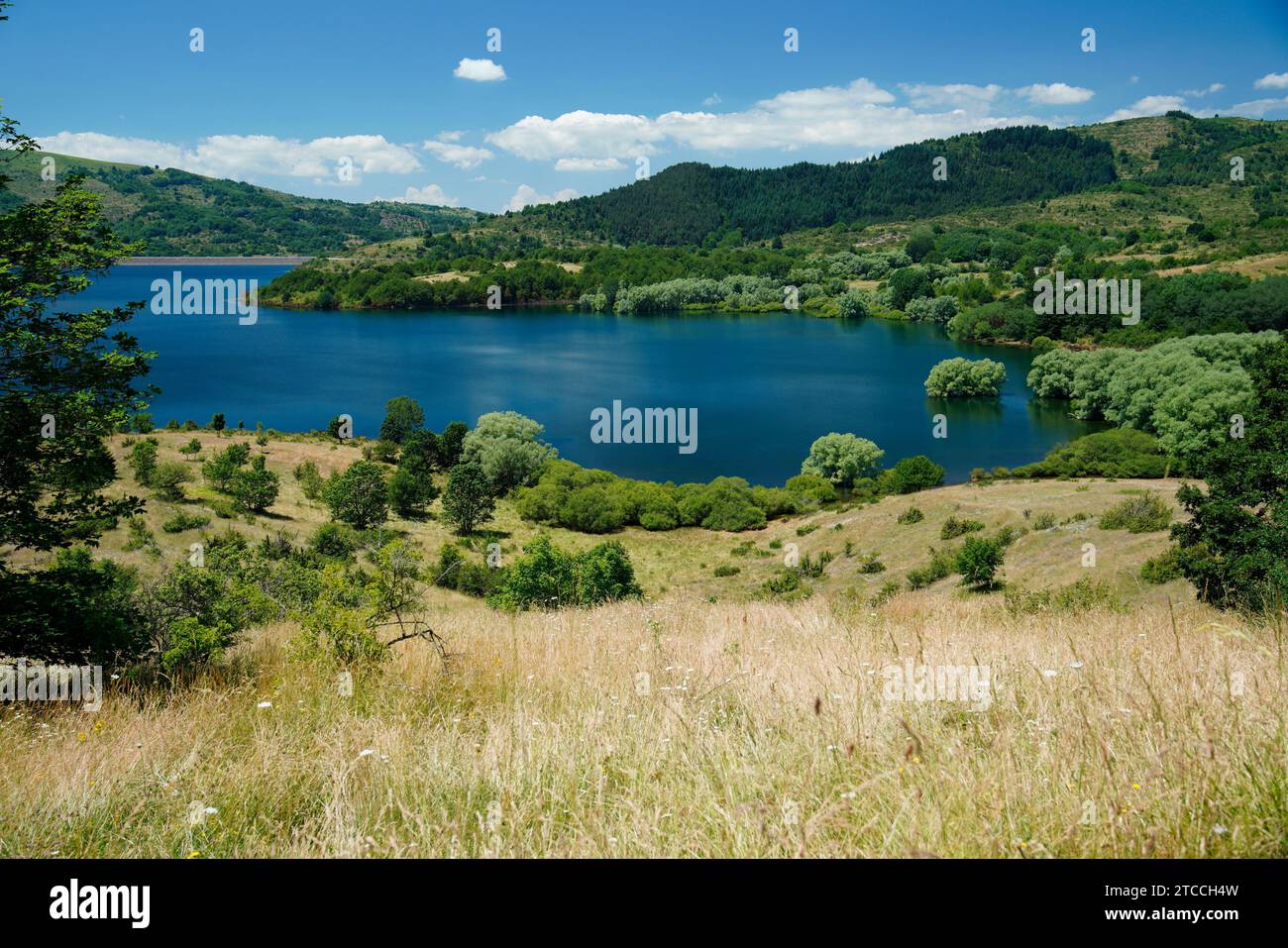 See Campotosto, Gran Sasso und Nationalpark Monti della Laga, Provinz L'Aquila, Region Abruzzen, Italien Stockfoto