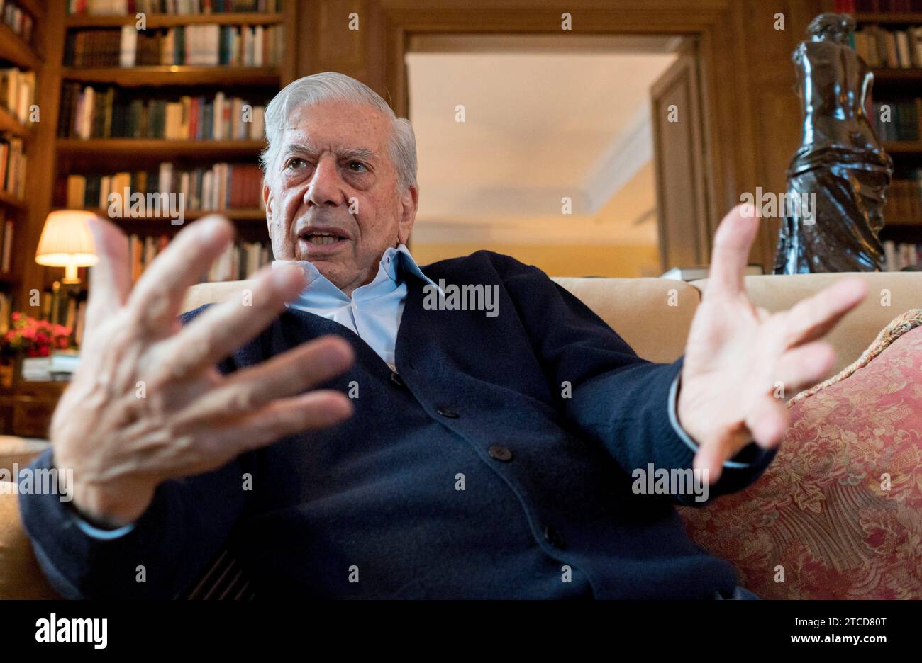 Madrid, 02.06.2018. Interview mit dem Schriftsteller Mario Vargas Llosa. Foto: Ignacio Gil. Archdc. Quelle: Album / Archivo ABC / Ignacio Gil Stockfoto