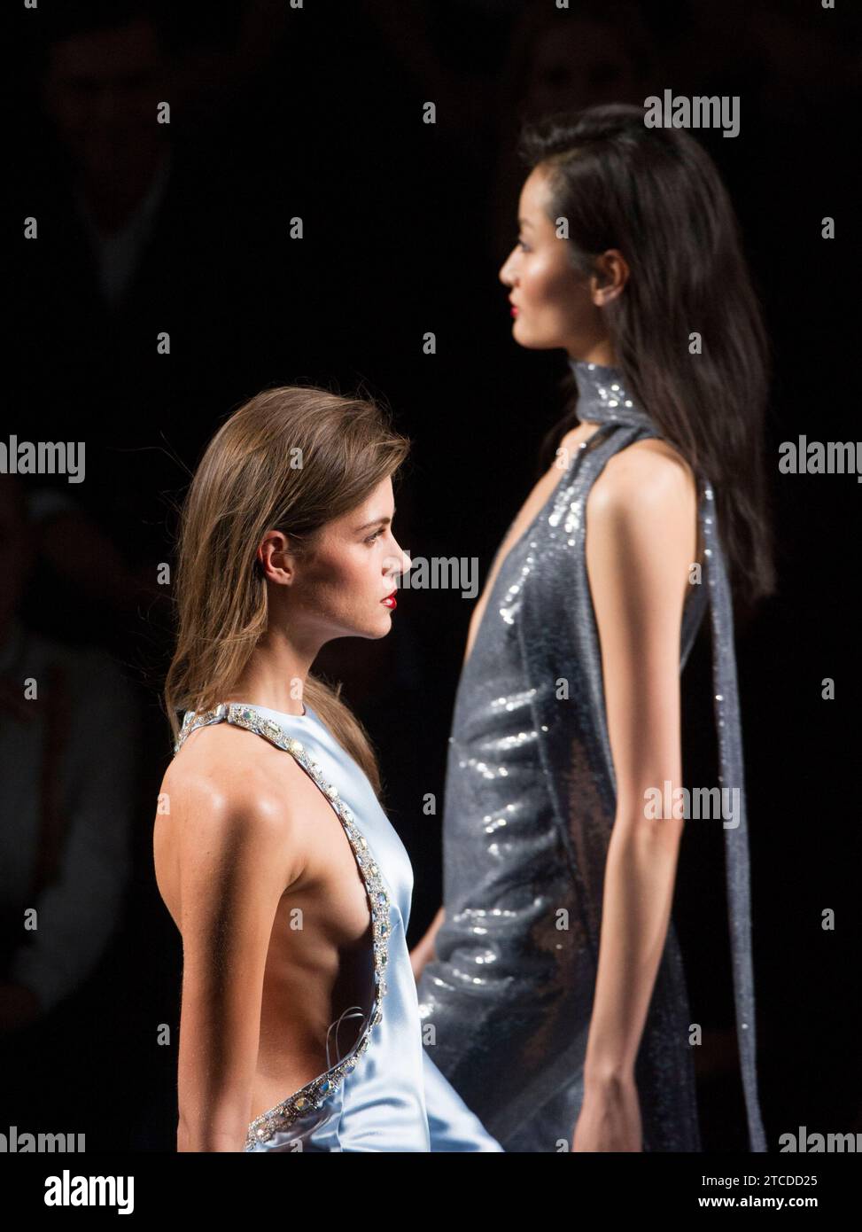 Madrid, 22.02.2016. Mbfw Mercedes Benz Fashion Week. Parade der 2. Skin Co. Foto: Bernhard und Engel von Antonio Archdc. Quelle: Album / Archivo ABC / Eduardo San Bernardo,Ángel de Antonio Stockfoto