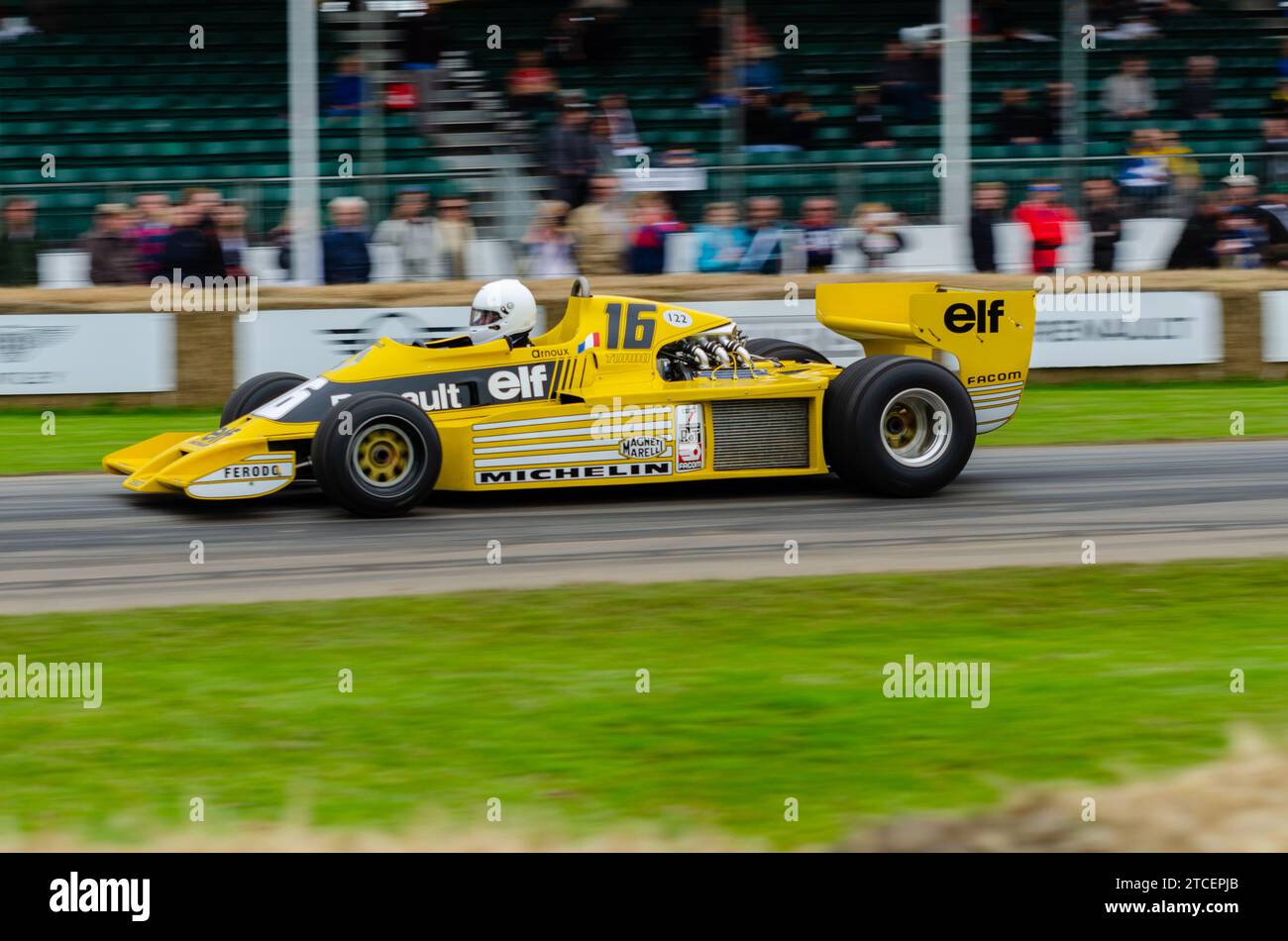 Renault RS01 F1 Car beim Goodwood Festival of Speed 2016. Der Renault RS01 war der erste Formel-1-Wagen, der mit einem Turbomotor angetrieben wurde Stockfoto
