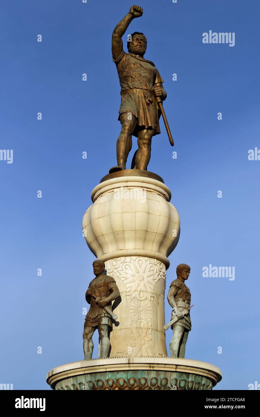 Eine riesige Bronzestatue von Philipp II. Von Makedonien, Vater von Alexander dem Großen, in Skopje im Norden Mazedoniens Stockfoto