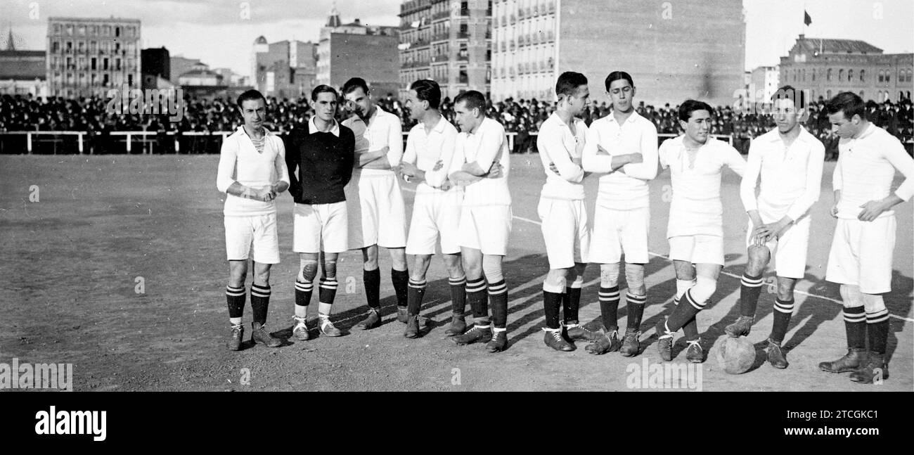 01/01/1917. Der Fußball in Madrid. Madrid FC-Team, das gestern ein wichtiges Spiel mit Athletic Club aus Bilbao, dem spanischen Champion, ausgetragen hat, das sie mit zwei Toren zu einem gewonnen haben. Quelle: Album / Archivo ABC / José Zegri Stockfoto