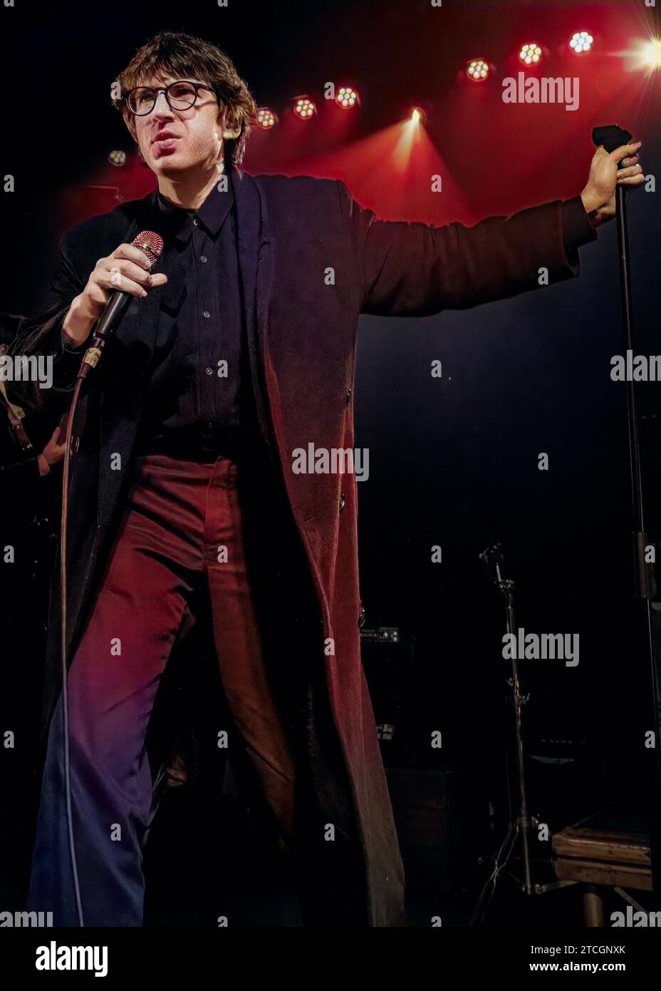 Nottingham, Vereinigtes Königreich. 12. Dezember 2023, Event: The Rescue Rooms. ‚Spector‘, unterstützt durch ‚Brogeal‘ und ‚Mama Oh nein‘. Im Bild: Spector Credit: Mark Dunn Photography/Alamy Live News Stockfoto