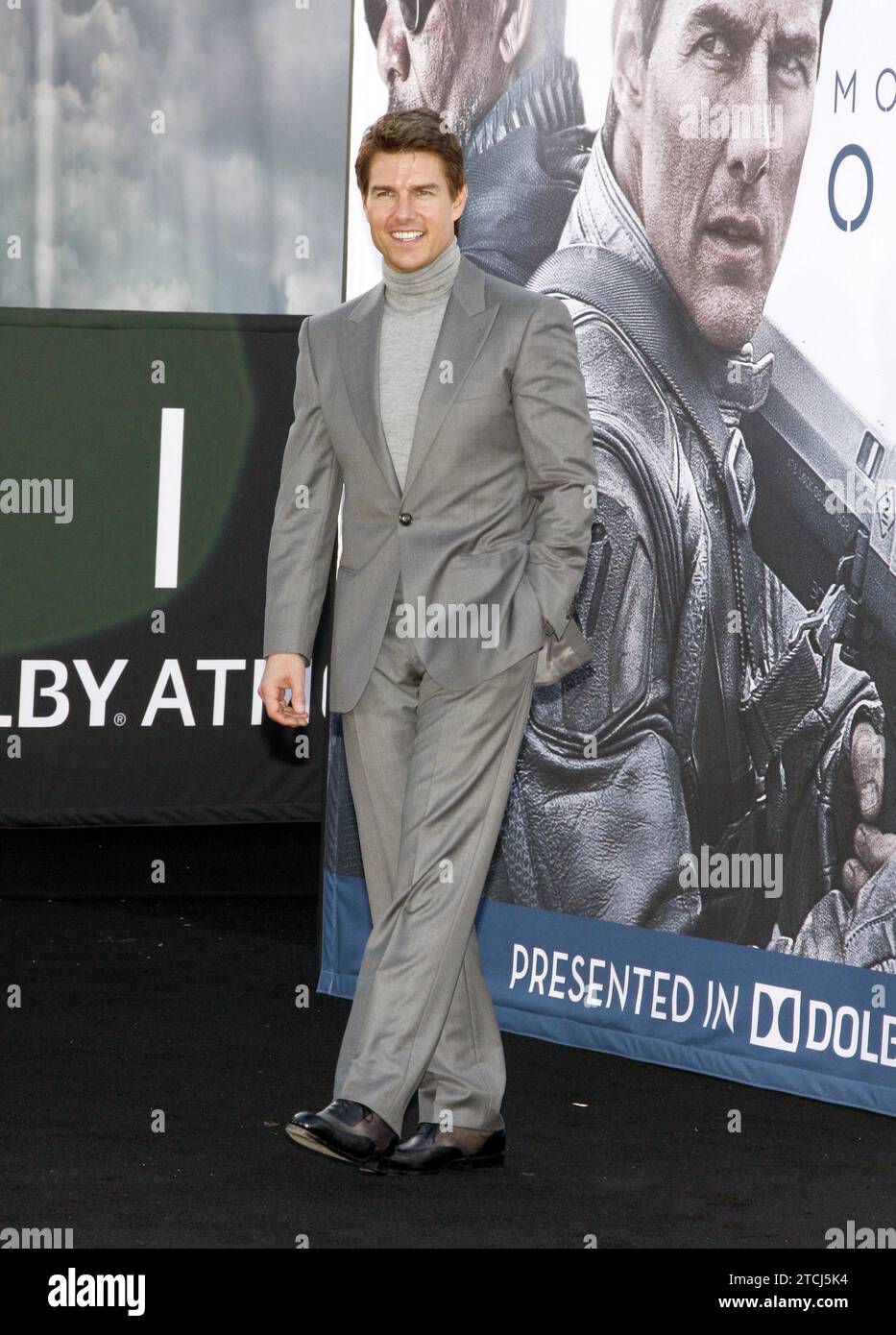 Tom Cruise bei der Premiere von „Oblivion“ in Los Angeles am 10. April 2013 im Dolby Theater in Hollywood, USA Stockfoto