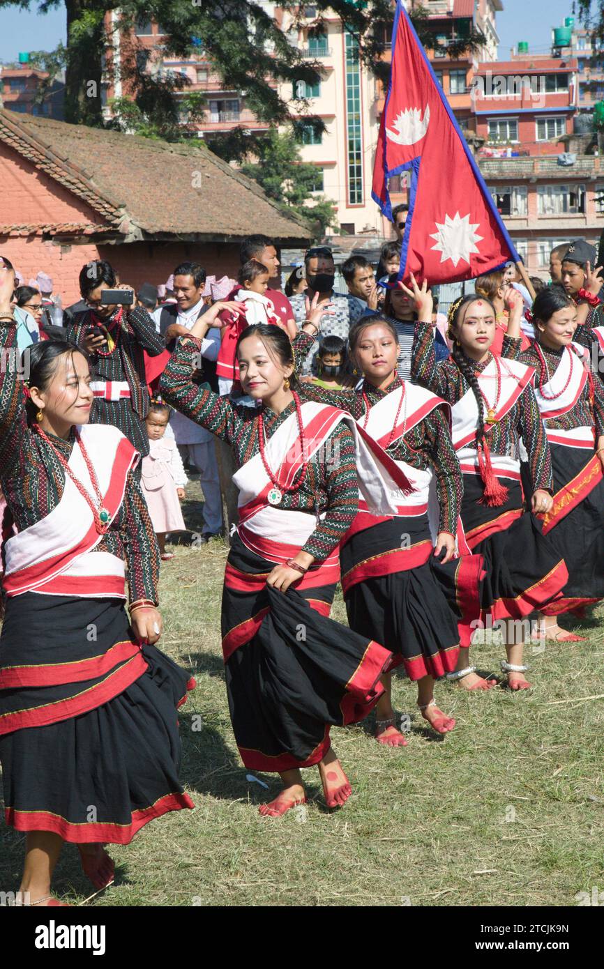 Nepal, Bhaktapur, Dashain Festival, Tänzer, Menschen, Stockfoto