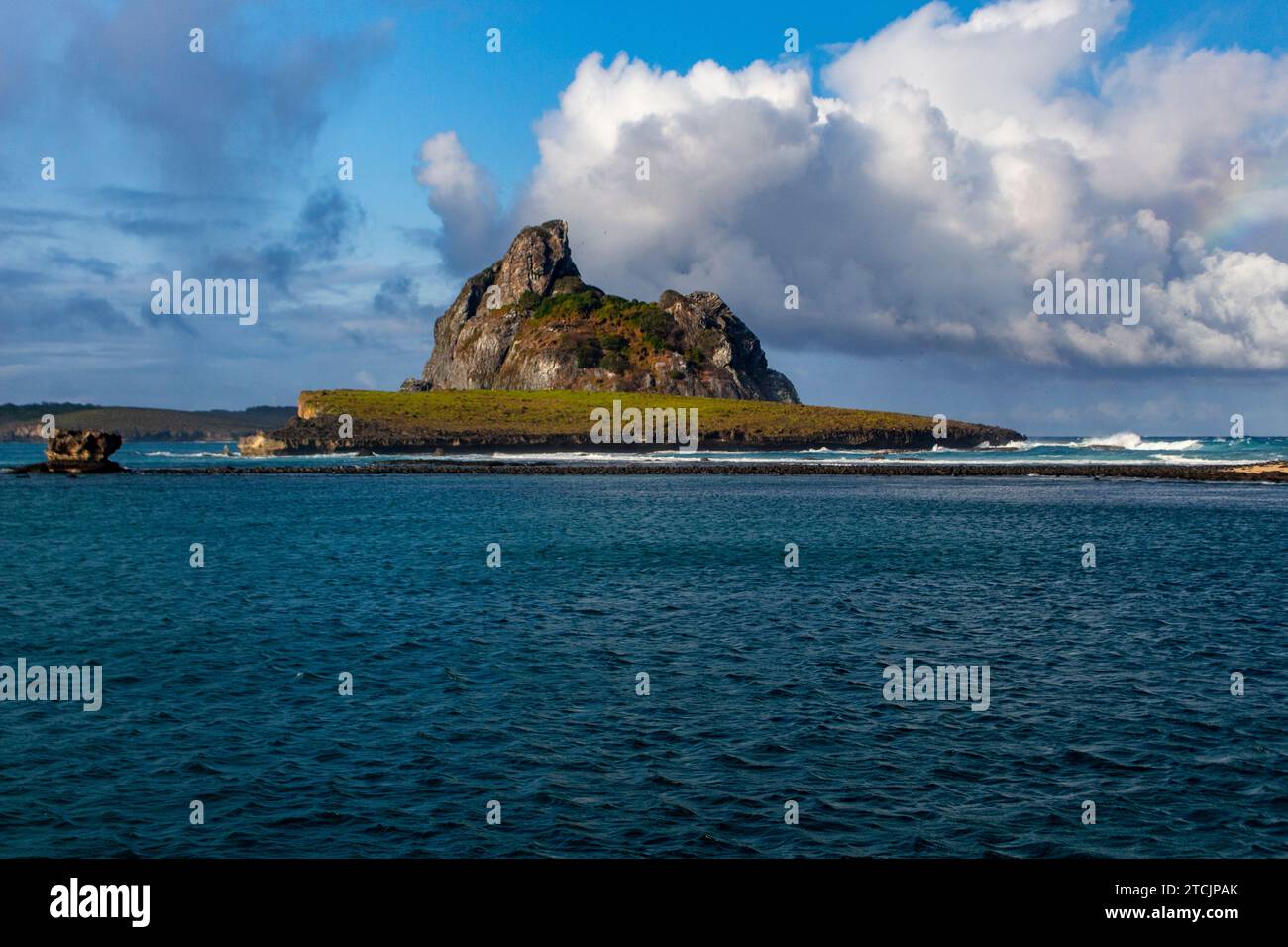 Rasa und Sela Gineta Inseln in Fernando de Noronha, Brasilien Stockfoto