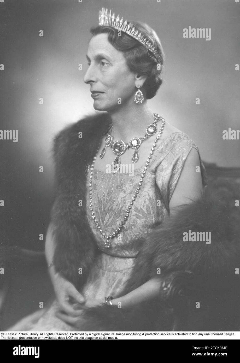 Louise Mountbatten. Geboren am 13. juli 1889 bis 7. märz 1965, Königin von Schweden von 1950 bis zu ihrem Tod 1965 als Ehefrau von König Gustaf VI. Adolf. 1945 Stockfoto