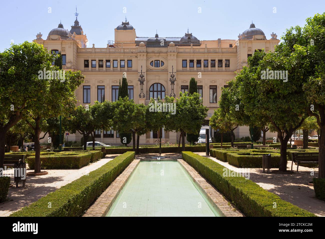 Rathaus und Rosengarten, Jardines de Pedro Luis Alonso aus der Stadt Málaga. Stockfoto