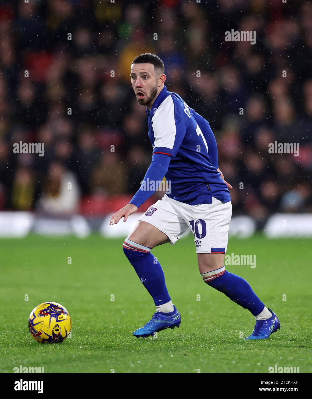 Watford, Großbritannien. Dezember 2023. Conor Chaplin aus Ipswich während des Sky Bet Championship Matches in der Vicarage Road, Watford. Der Bildnachweis sollte lauten: David Klein/Sportimage Credit: Sportimage Ltd/Alamy Live News Stockfoto