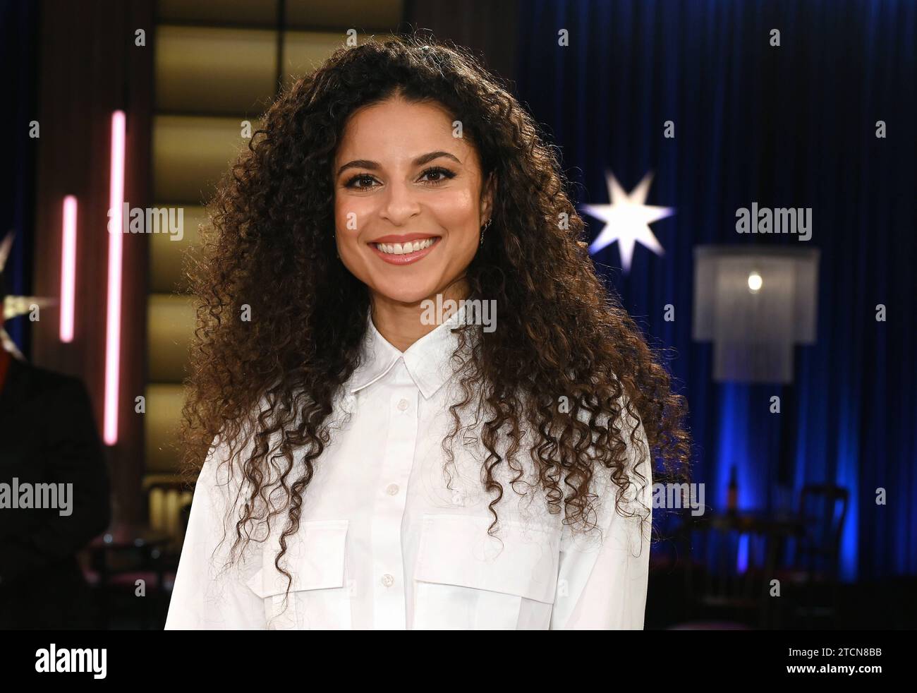 Schauspielerin Patricia Meeden zu Gast in der WDR Talkshow Kölner Treff *** Schauspielerin Patricia Meeden als Gast in der WDR Talkshow Kölner Treff Stockfoto Schauspielerin Patricia Meeden zu Gast in der WDR Talkshow Kölner Treff *** Schauspielerin Patricia Meeden als Gast in der WDR Talkshow Kölner Treff Stockfoto