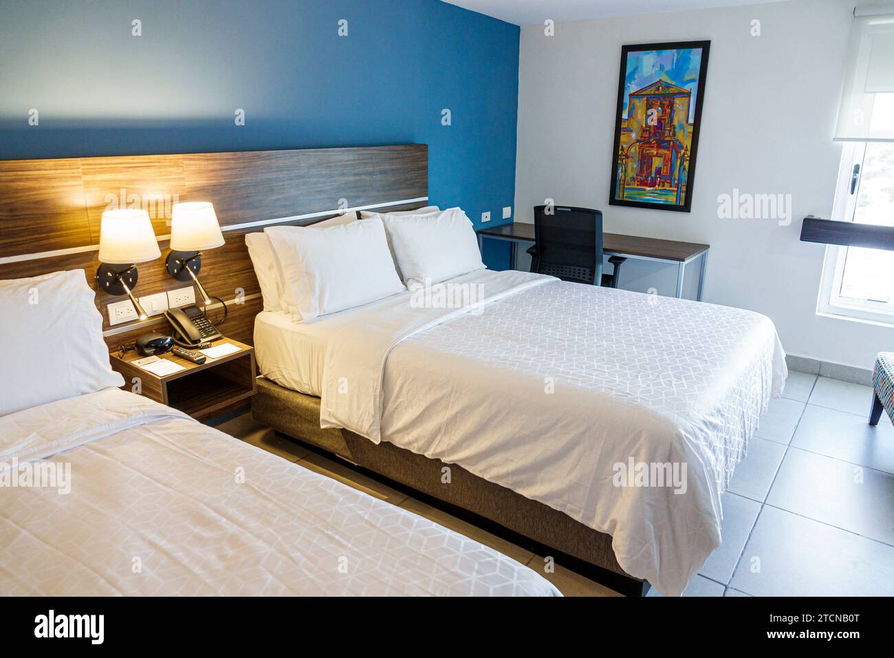 Merida Mexico, Centro Historico Central Historico Central Historico, Holiday Inn Express Centro IHG, Calle 60, Inneneinrichtung, Gästezimmer mit Queensize-Betten, Hotel l Stockfoto