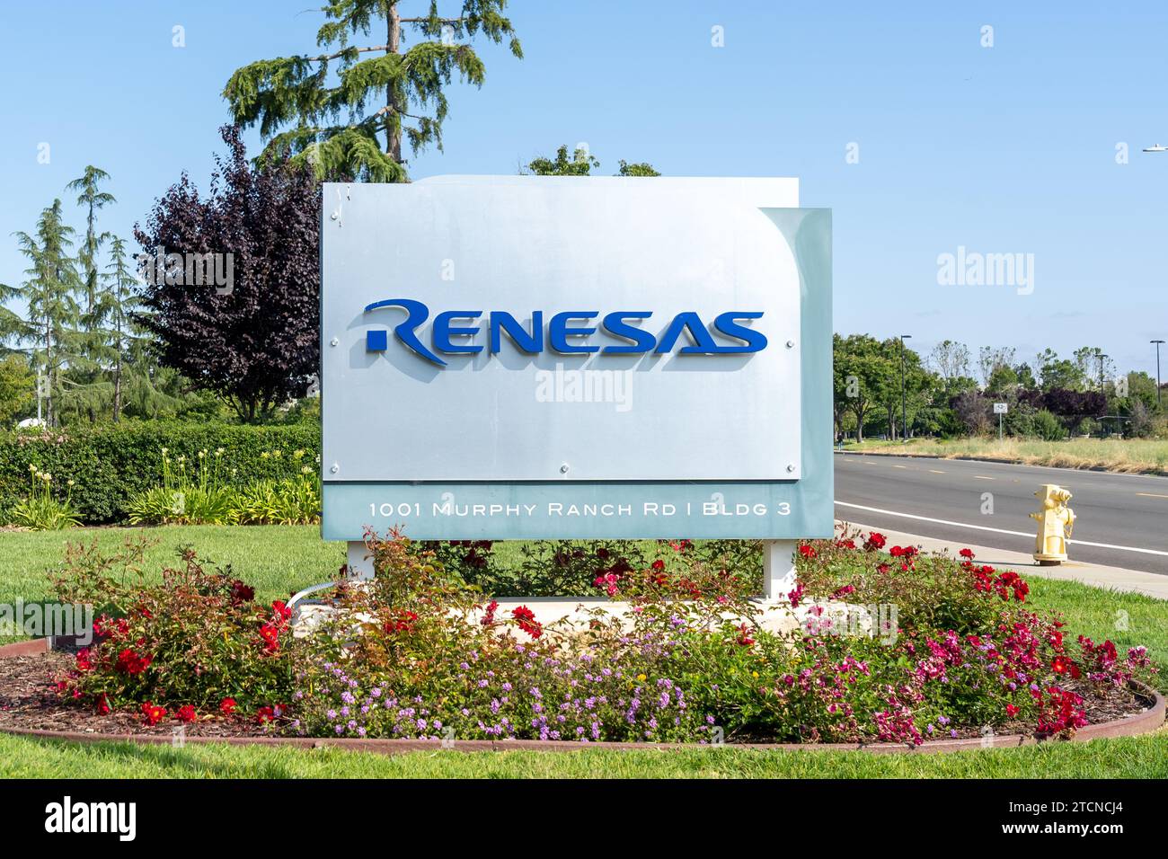 Das Renesas-Schild befindet sich in der Electronics America Inc.-Niederlassung in Milpitas, Kalifornien, USA Stockfoto