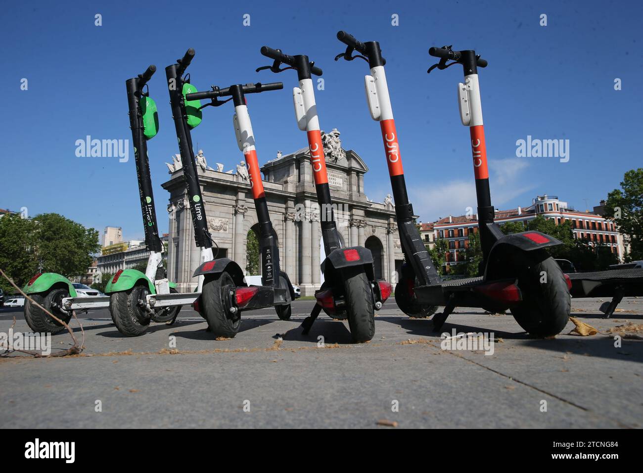 Madrid, 25.05.2020. Erster Tag der Phase 1 der Deeskalation nach der COVID-19-Krise mit der Eröffnung des Retiro-Parks und einiger Terrassen. Foto: Jaime García. ARCHDC. Quelle: Album / Archivo ABC / Jaime García Stockfoto