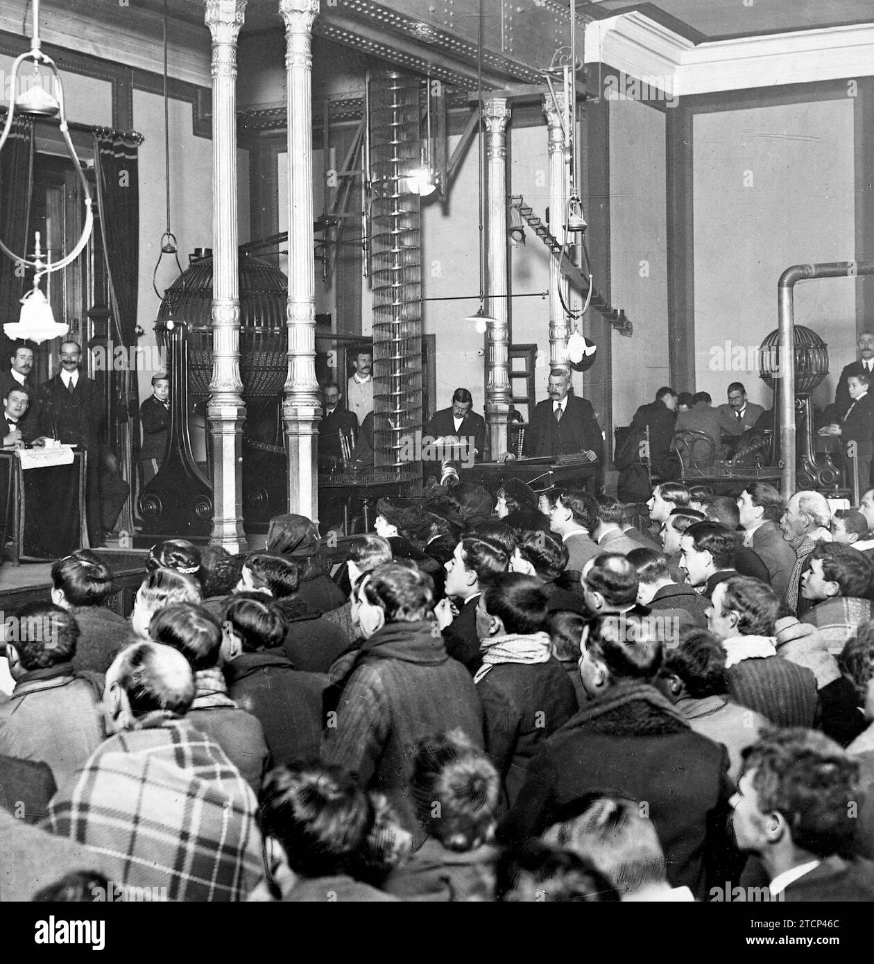 12/21/1913. Gestrige Lotterieverlosung. Gestern ist der Salon der Münzstätte erschienen. Quelle: Album / Archivo ABC / Julio Duque Stockfoto