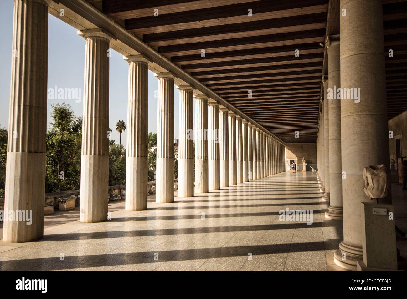 Die Stoa von Attalos im Forum von Athen, Griechenland Stockfoto