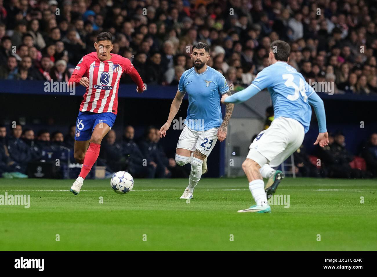 Nahuel Molina von Atletico de Madrid während der UEFA Champions League in Madrid und des SS Lazio Mertropolitano Stadions am 13. Dezember 2023 in Madrid. Stockfoto