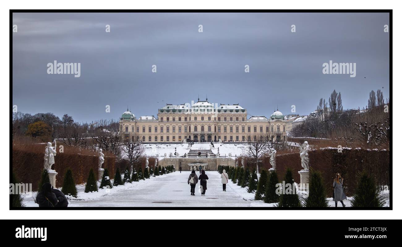 Schloss Belvedere im Dezember Schnee, Österreich Stockfoto